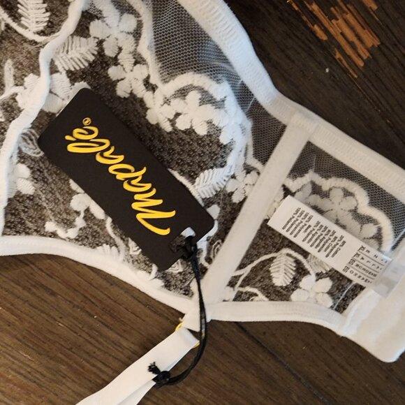 Mapale Lace Longline Bra & Strappy Thong Set NWT White XL - Picture 12 of 16